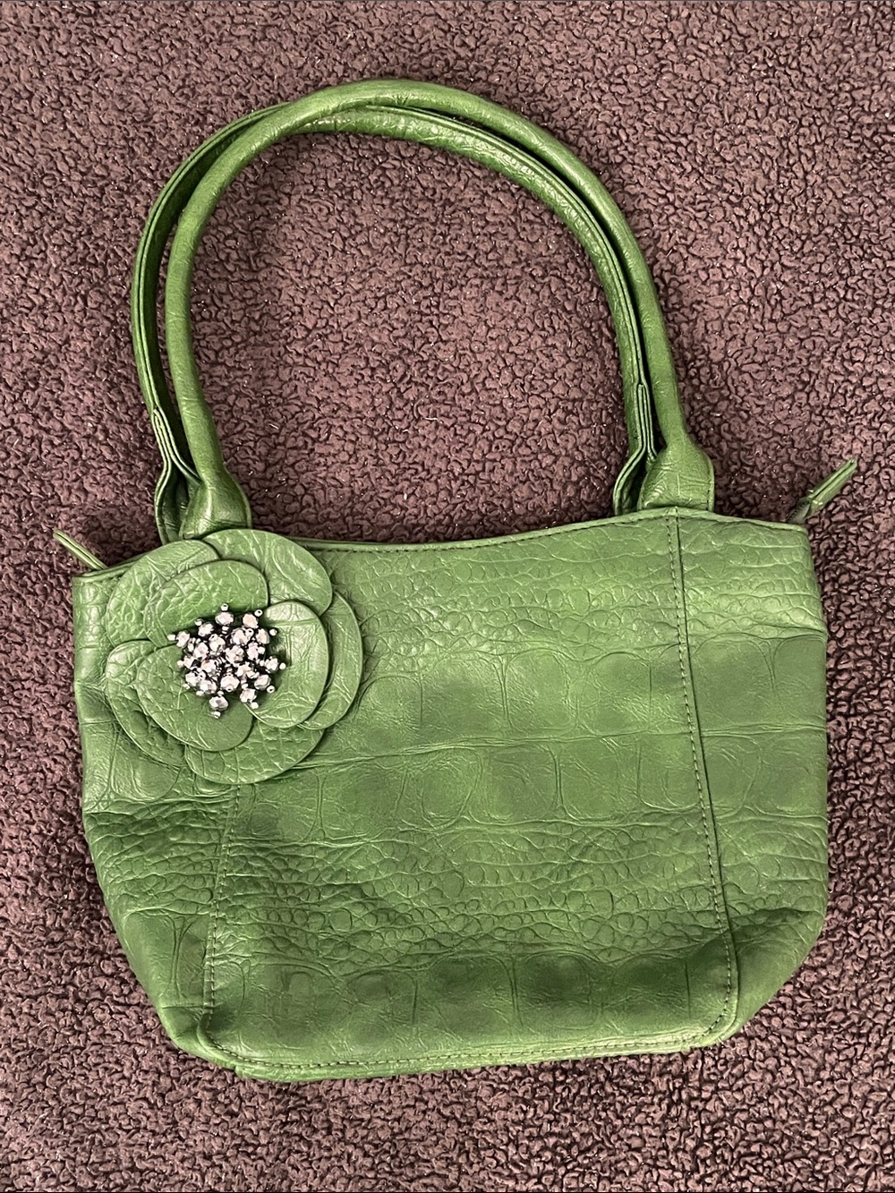 Green Fun Textured Accent Shoulder Bag with Decorative Brooch